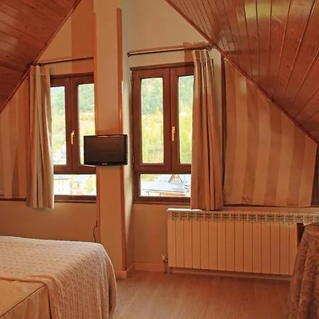 Отель Hotel-aparthotel El Reyno