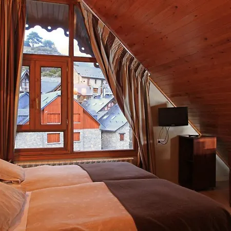Hotel-aparthotel El Reyno Sallent de Gállego