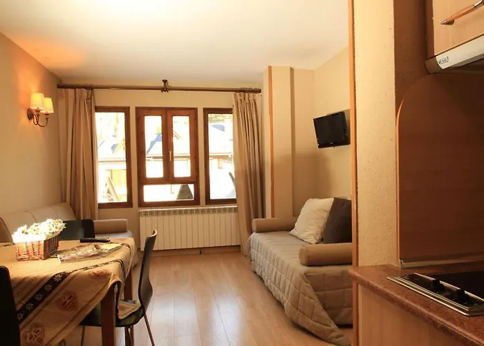 Hotel-aparthotel El Reyno Szálloda Sallent de Gállego