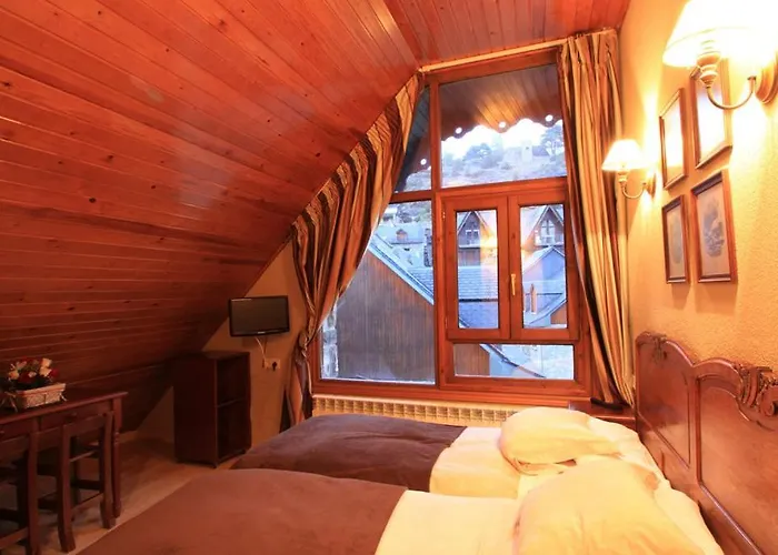 Hotel-aparthotel El Reyno Szálloda 2*